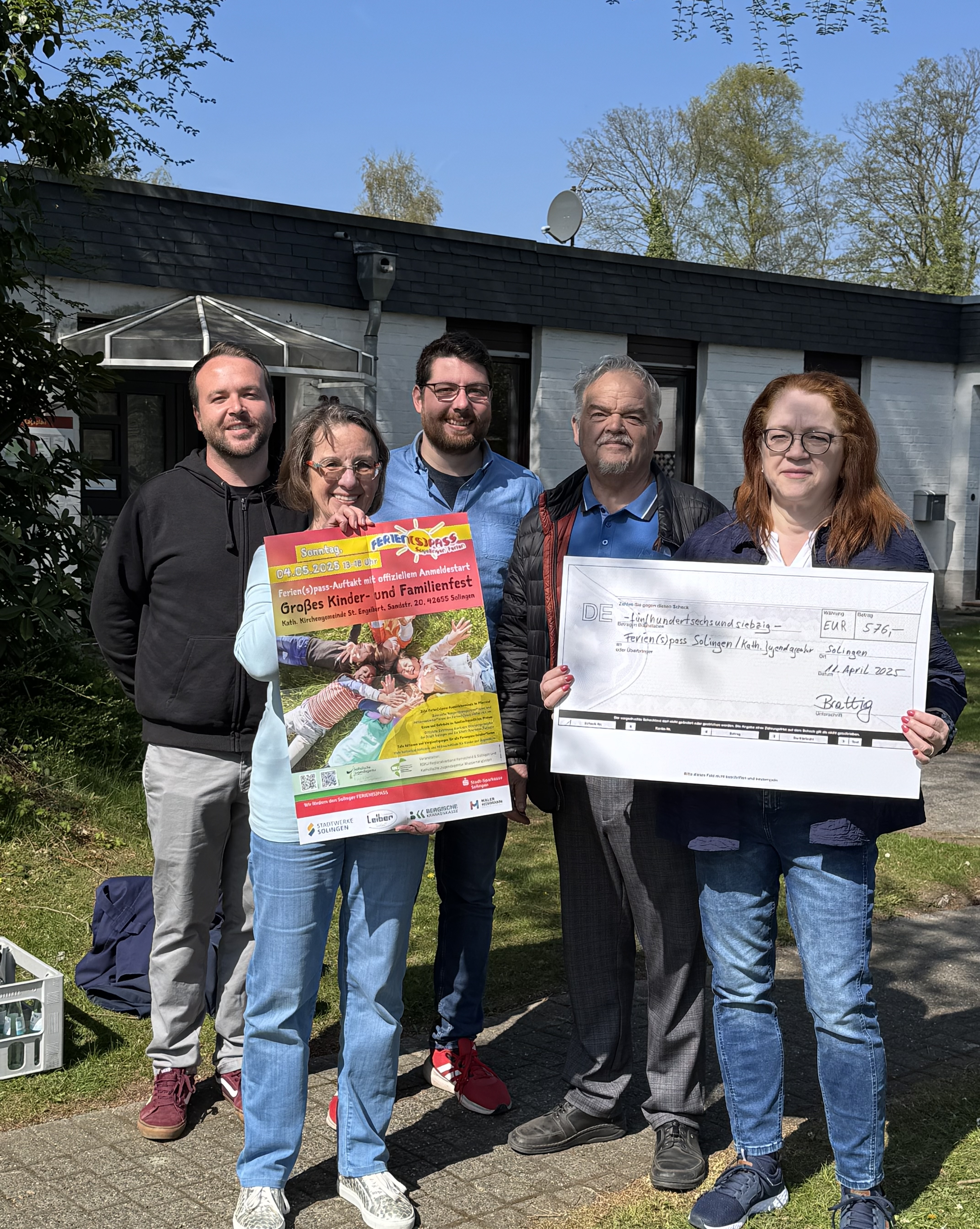 Foto von links: Julian Prete (KJA), Ute Klein, Daniel Hermanns (KJA), Gerd Brems, Nina Brattig
